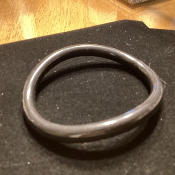 Hematite, Green and Clear Crystal Open Lariat Necklace with Black Bangle - Picture 6 of 8